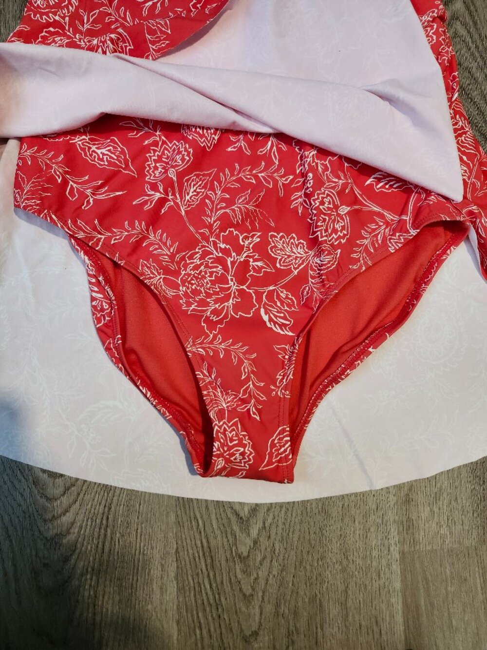 Liz Claiborne “Kingston Voyage” Coral‑Pink Floral Swim Dress – Size 10 (NWT) - Picture 6 of 12